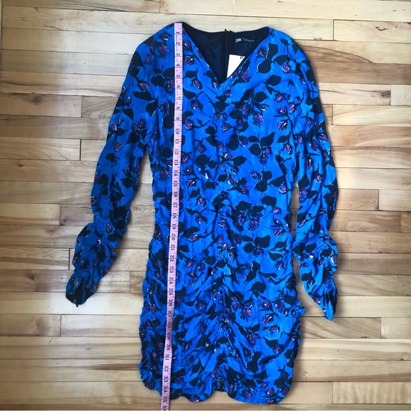 NWOT floral print ruched Zara mini dress. - Picture 5 of 9